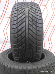 17 22550 Goodyear Vector 4Season 20-25%1_11zon