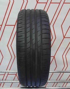 17 22555 Goodyear EfficientGrip Performance 10-15%1_11zon