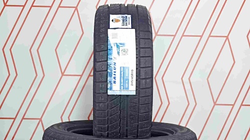 Шины Sailun Ice Blazer Arctic EVO 245/45 R19 102V