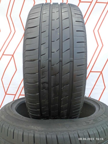 Шины Nexen N Fera RU1 235/45 R19 95W б/у 5.5