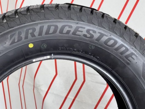 Шины Bridgestone Blizzak Spike-02 SUV 215/65 R16 98T