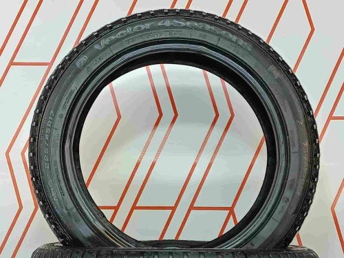 Шины Goodyear Vector 4Seasons 225/45 R17 -- б/у 5