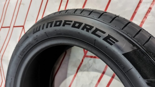 Шины Windforce CatchFors UHP Pro 205/55 R16 94W